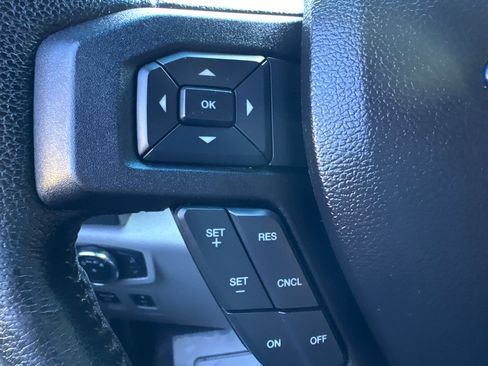 Used 2016 Ford F150 XLT w/ Equipment Group 302A Luxury AWD/4WD image 21