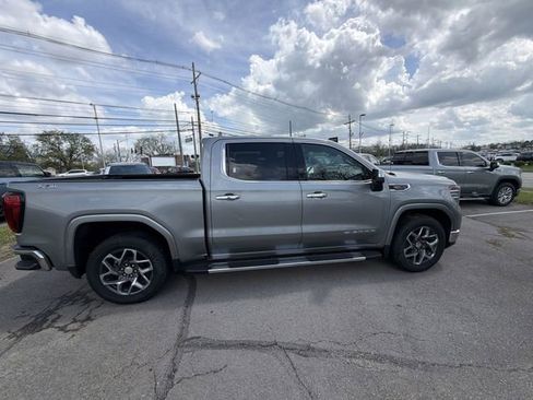 New 2026 GMC Sierra 1500 SLT w/ SLT Premium Package image 9