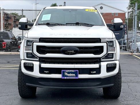 Used 2020 Ford F250 Platinum w/ FX4 Off-Road Package AWD/4WD image 2