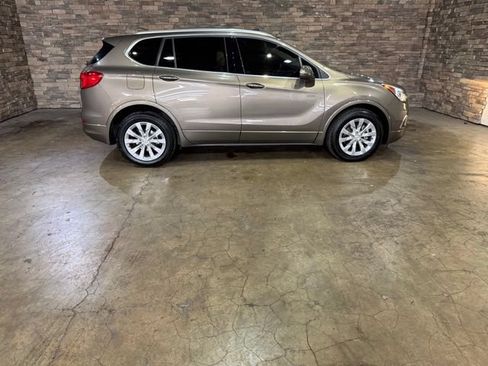 Used 2017 Buick Envision Essence FWD image 10