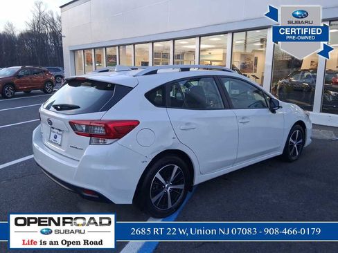 Used 2023 Subaru Impreza Premium image 8