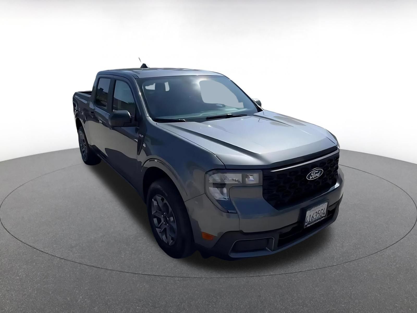 Used 2026 Ford Maverick XLT FWD image 3