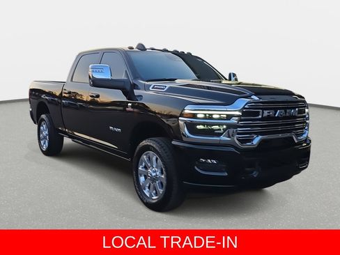 Used 2026 RAM 3500 Laramie AWD/4WD image 3
