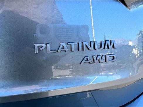 New 2026 Nissan Rogue Platinum image 9