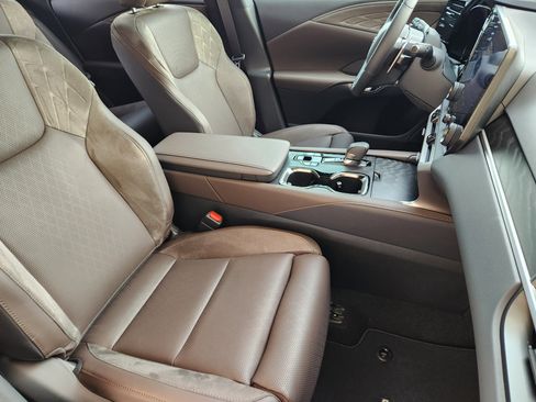 New 2026 Lexus RX 450h AWD image 9