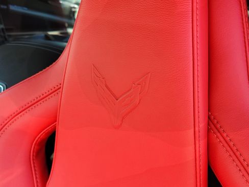 Used 2025 Chevrolet Corvette Stingray Coupe w/ 1LT image 12