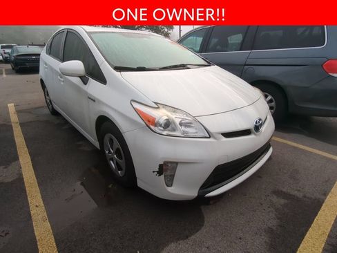 Used 2015 Toyota Prius Three FWD image 3
