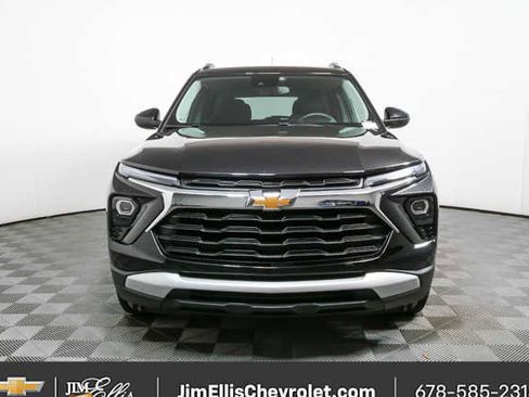Certified 2025 Chevrolet TrailBlazer LT image 30