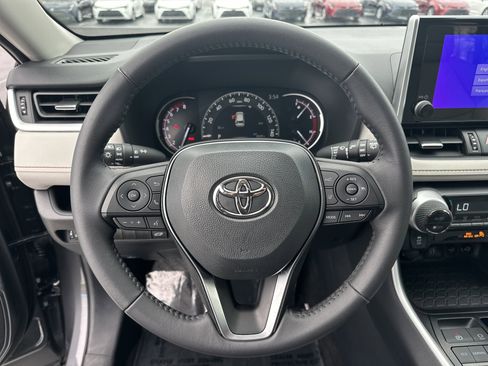 Certified 2025 Toyota RAV4 XLE Premium image 18