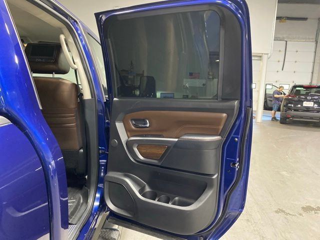 Used 2017 Nissan Titan Platinum Reserve AWD/4WD image 25