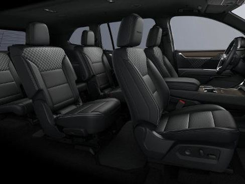New 2026 GMC Acadia Denali w/ Super Cruise Package image 8