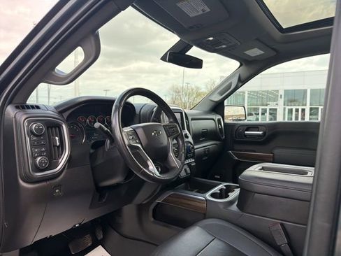 Used 2021 Chevrolet Silverado 1500 LT Trail Boss w/ Convenience Package II image 19