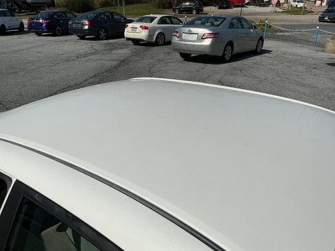 Used 2012 Toyota Corolla LE image 14