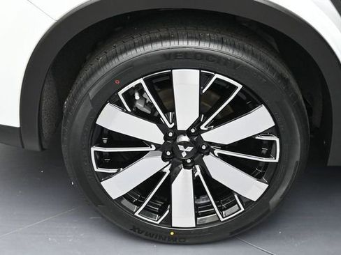 Used 2025 Mitsubishi Outlander SE FWD image 5