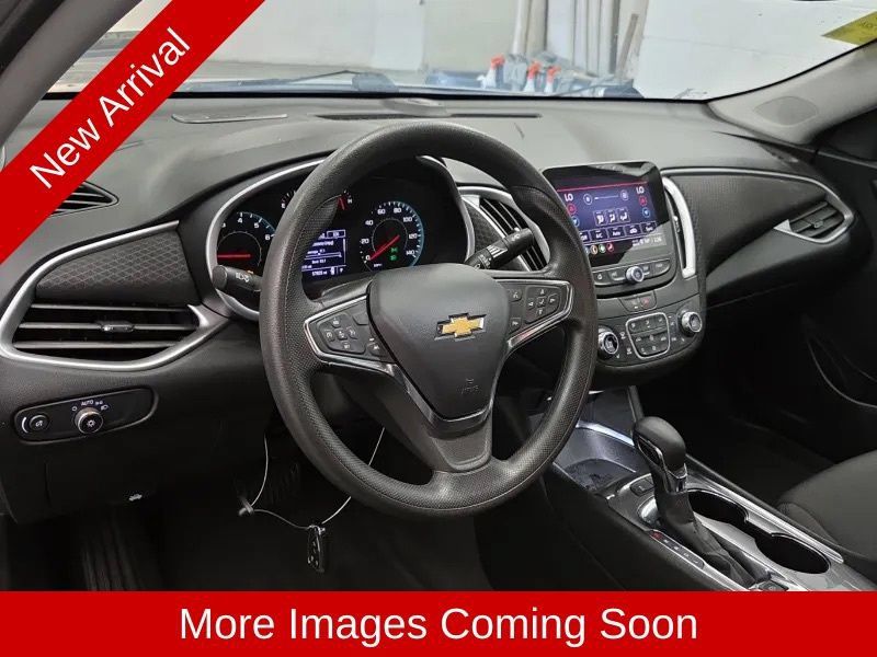 Used 2024 Chevrolet Malibu LT FWD image 13