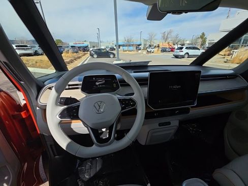 New 2025 Volkswagen ID. Buzz Pro S Plus image 16