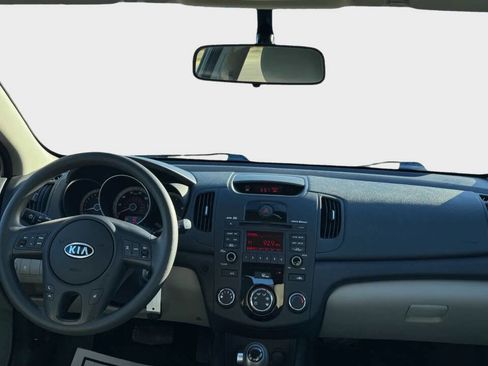 Used 2012 Kia Forte EX image 18