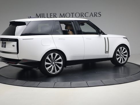 Used 2023 Land Rover Range Rover Autobiography AWD/4WD image 8