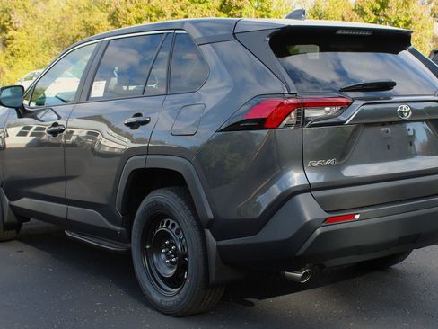 New 2025 Toyota RAV4 LE image 7