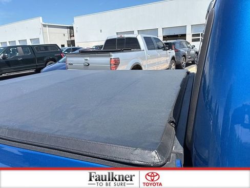Used 2017 Toyota Tacoma TRD Off-Road w/ Tow Package (A/T) AWD/4WD image 22