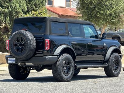 New 2026 Ford Bronco Outer Banks w/ Sasquatch Package