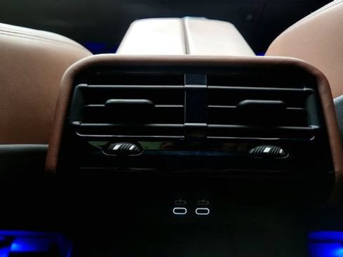 Used 2026 BMW 530i w/ M Sport Package RWD image 54