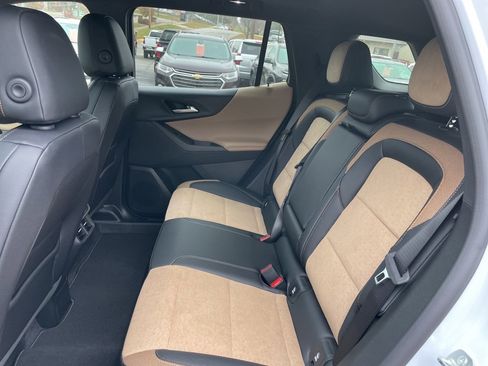 New 2026 Chevrolet Equinox ACTIV image 13