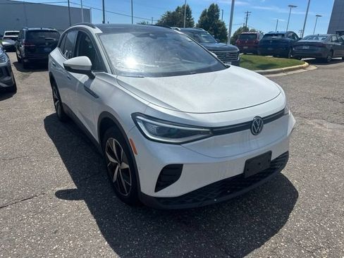 Used 2023 Volkswagen ID.4 Pro S AWD/4WD image 2