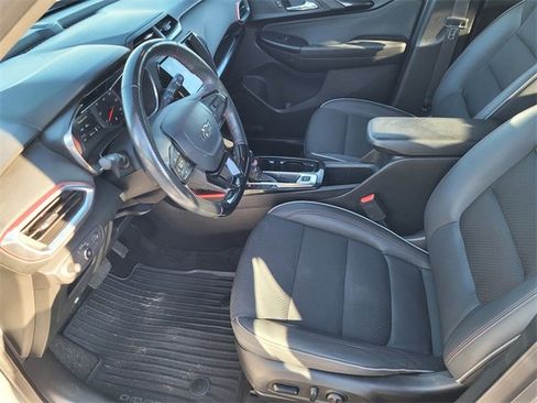Used 2023 Chevrolet TrailBlazer RS w/ Convenience Package image 13