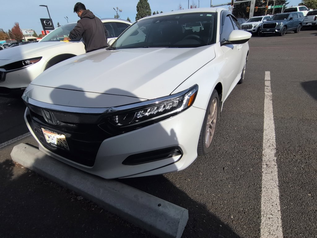 Used 2019 Honda Accord LX image 9