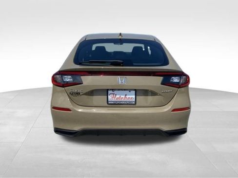 Used 2025 Honda Civic Sport image 3