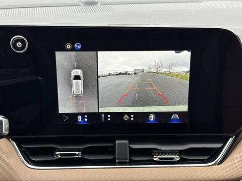 Used 2026 Chevrolet Equinox ACTIV w/ Convenience Package III AWD/4WD image 5