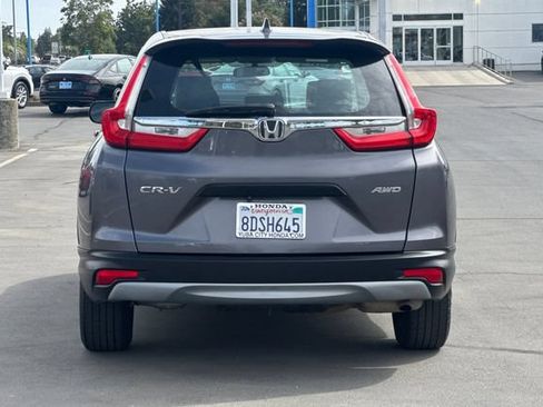 Used 2017 Honda CR-V LX image 5