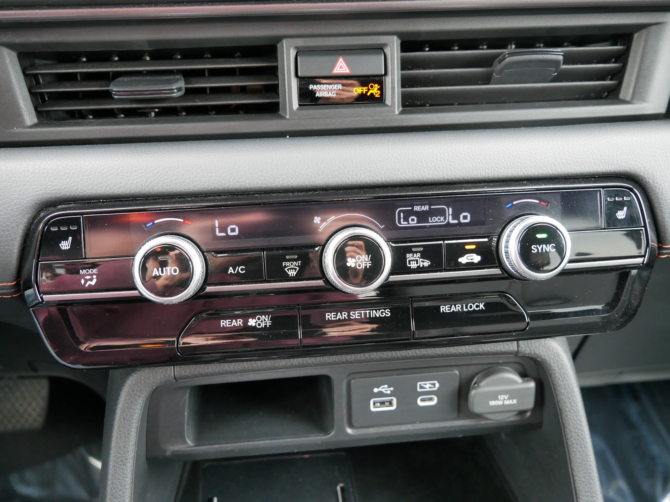 Certified 2024 Honda Pilot TrailSport image 23