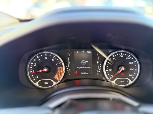 Used 2020 Jeep Renegade Altitude image 11