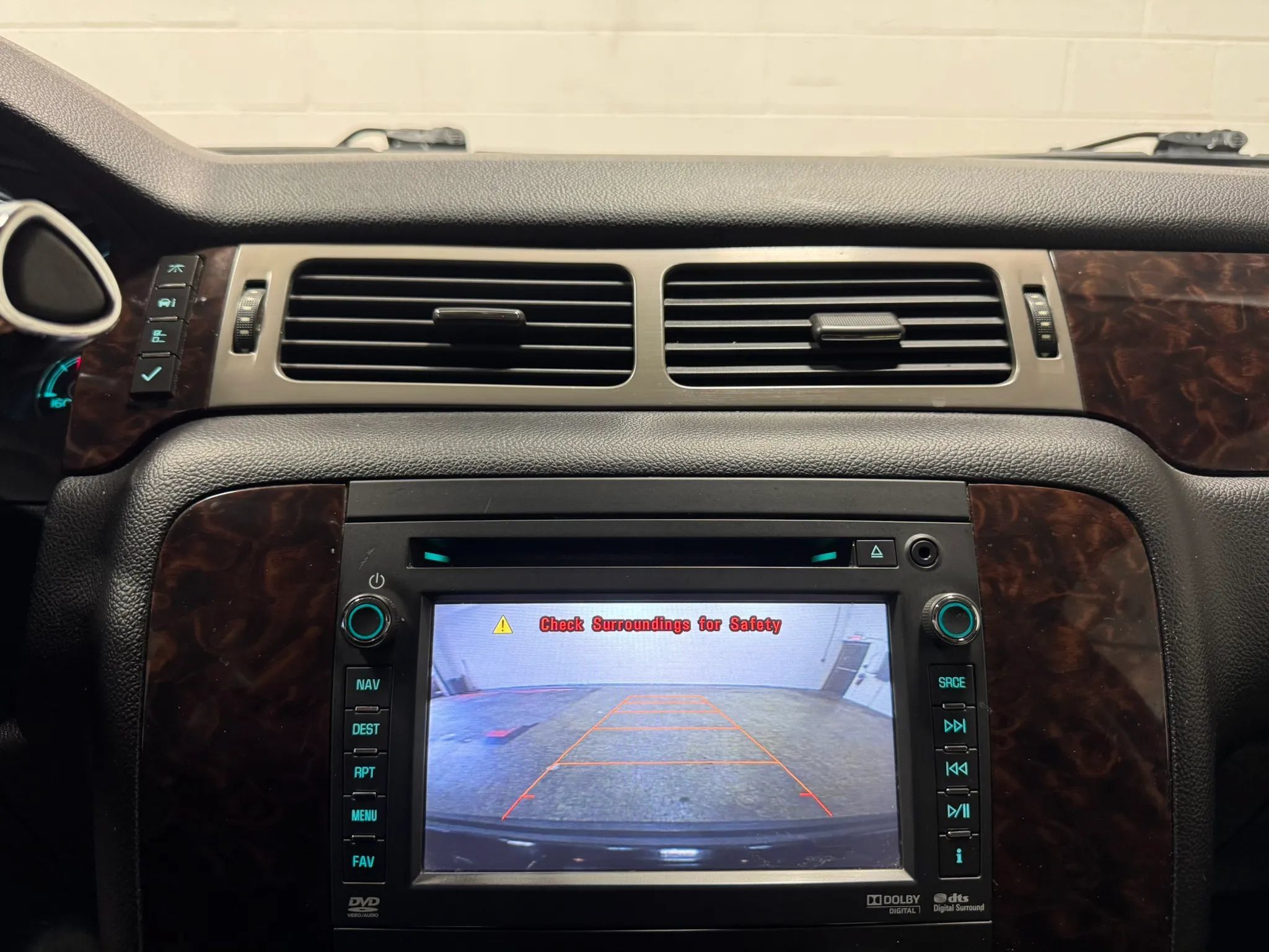 Used 2013 GMC Yukon Denali AWD/4WD image 27