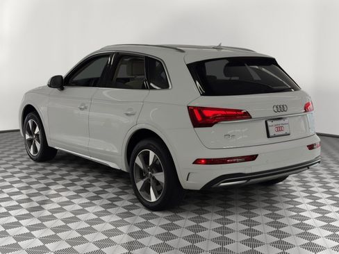 Used 2023 Audi Q5 2.0T Premium AWD/4WD image 3