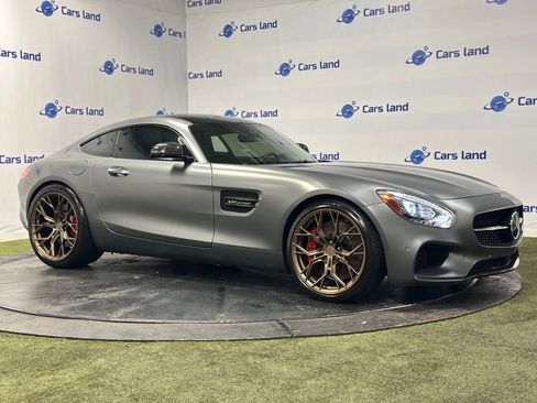 Used 2017 Mercedes-Benz AMG GT S image 1