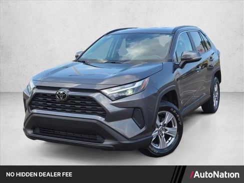 Certified 2025 Toyota RAV4 XLE AWD/4WD image 1