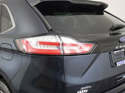 Used 2024 Ford Edge SEL w/ Convenience Package image 22