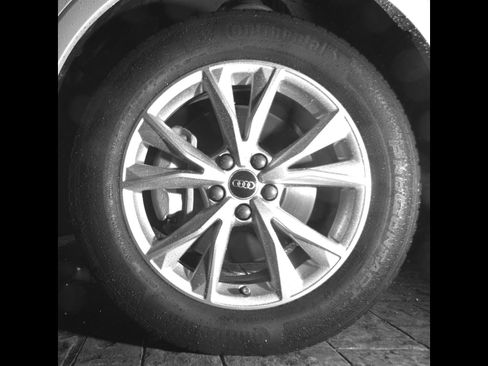 Used 2024 Audi Q3 2.0T Premium Plus w/ Premium Plus Package AWD/4WD image 26