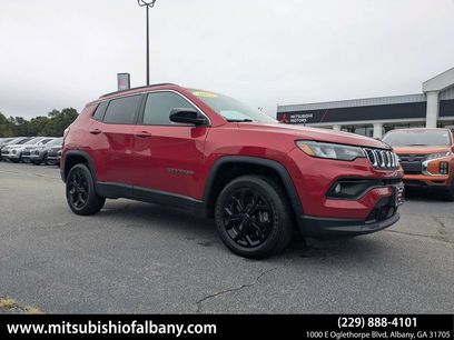 Used 2025 Jeep Compass Latitude