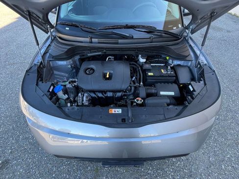 Used 2025 Kia Soul LX w/ LX Technology Package image 30