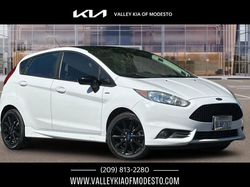 Used 2019 Ford Fiesta ST-Line FWD image 1