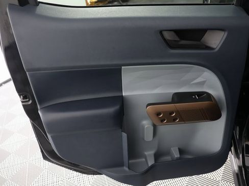 Used 2024 Ford Maverick Lariat image 26