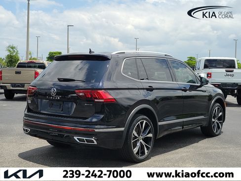 Used 2024 Volkswagen Tiguan SEL R-Line AWD/4WD image 6