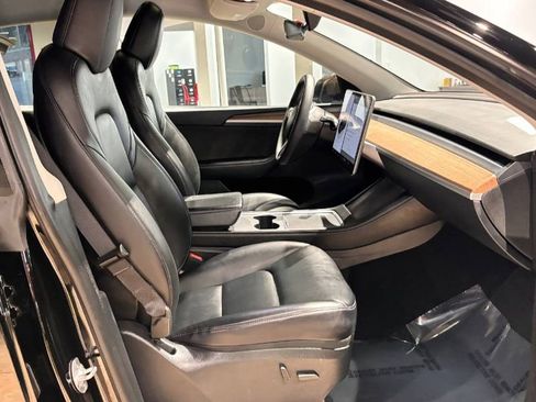 Used 2023 Tesla Model Y Long Range image 20