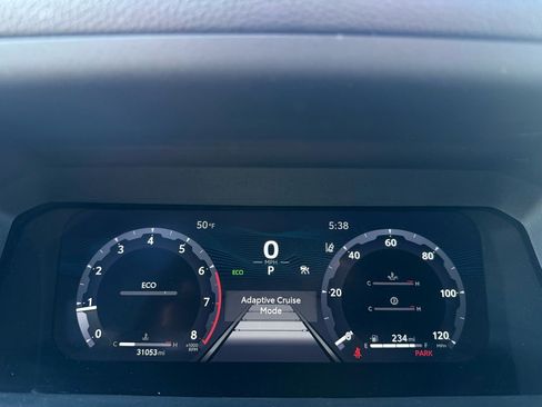 Used 2024 Toyota Tacoma TRD Off-Road image 15