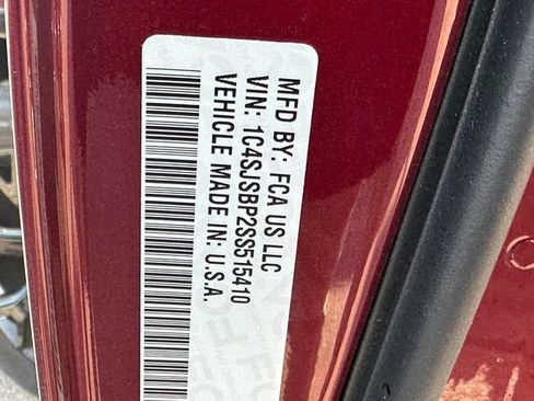 New 2025 Jeep Wagoneer L Series II w/ Convenience Group I AWD/4WD image 18