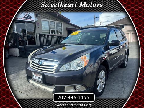 Used 2011 Subaru Outback 2.5i Premium w/ All-Weather Pkg image 1